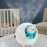 Как выбрать светильник в комнату новорожденному ребенку?
